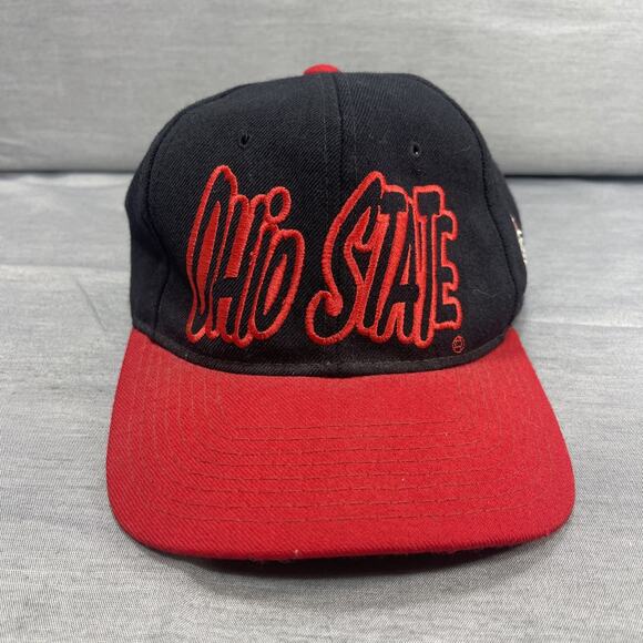STARTER Other - Ohio State University Snapback Vintage Starter Hat 100% Wool Buckeye Rare Bubble